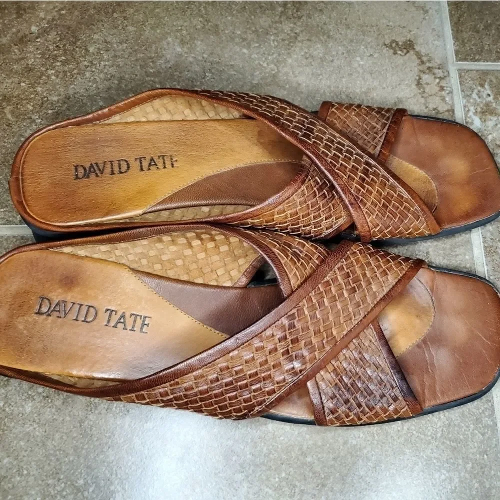 Vintage woven leather David Tate Brown Criss-Cross Sandals - Picture 9 of 13